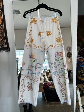 Relax Re-Lux Embroidered Pants
